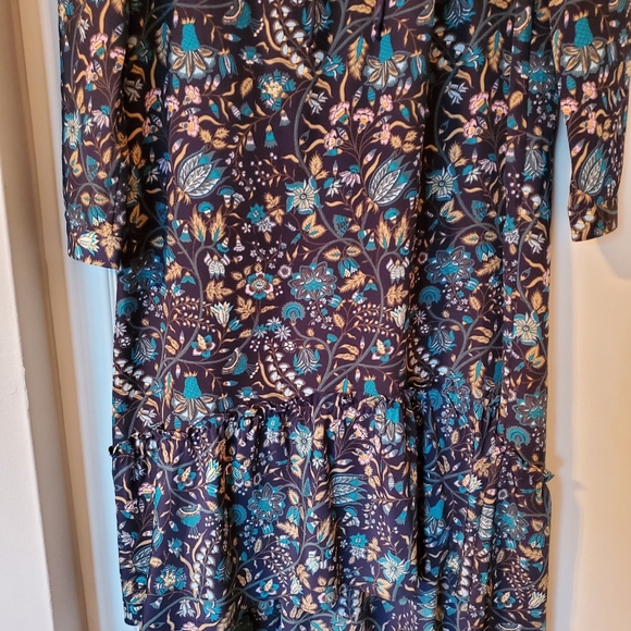 Selling Women's Floral Print Long Sleeved Blue Dress With Ruched Design - Picture 3 of 11
